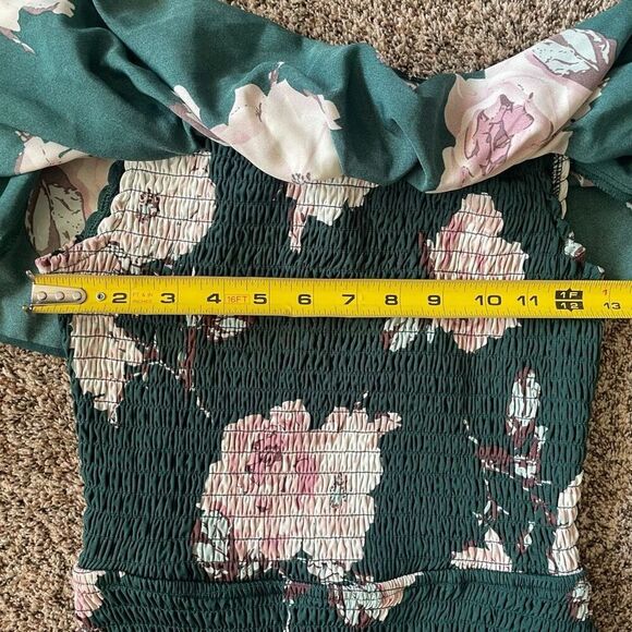 Baltic Born Amalfi off shoulder smocked green maxi dress women’s size Small - Picture 8 of 8